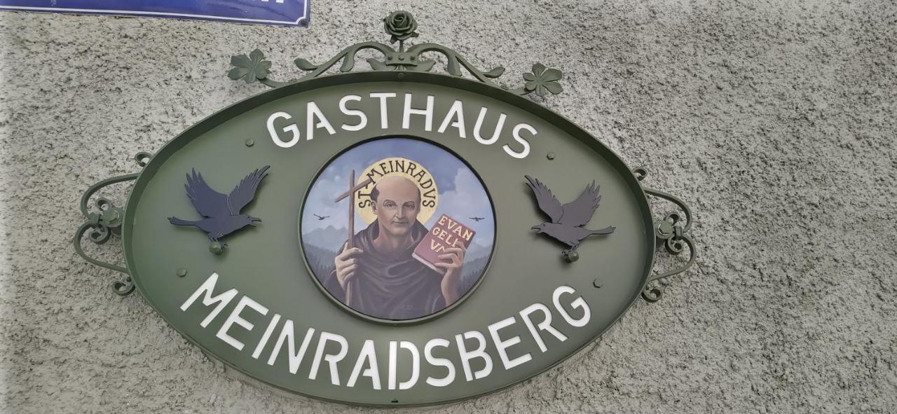 Gasthaus Meinradsberg Einsiedeln Esterno foto
