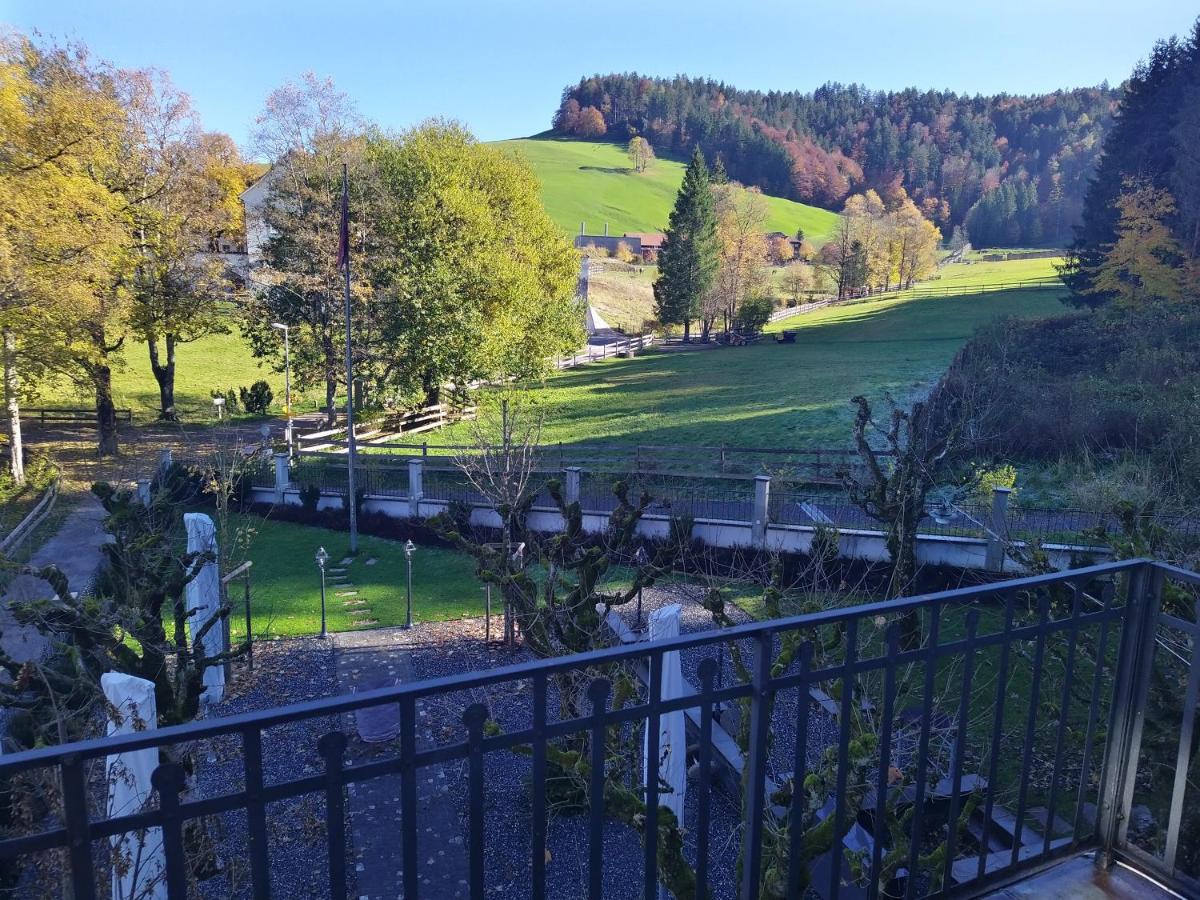 Gasthaus Meinradsberg Einsiedeln Esterno foto